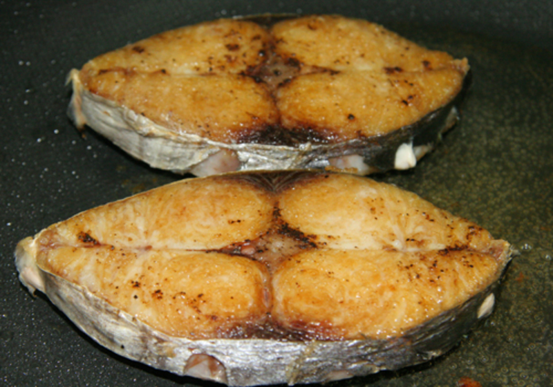 Hướng dẫn nấu cá thu rim dầu hào