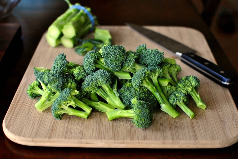 Broccoli Stalks (thân của cây bông cải xanh)